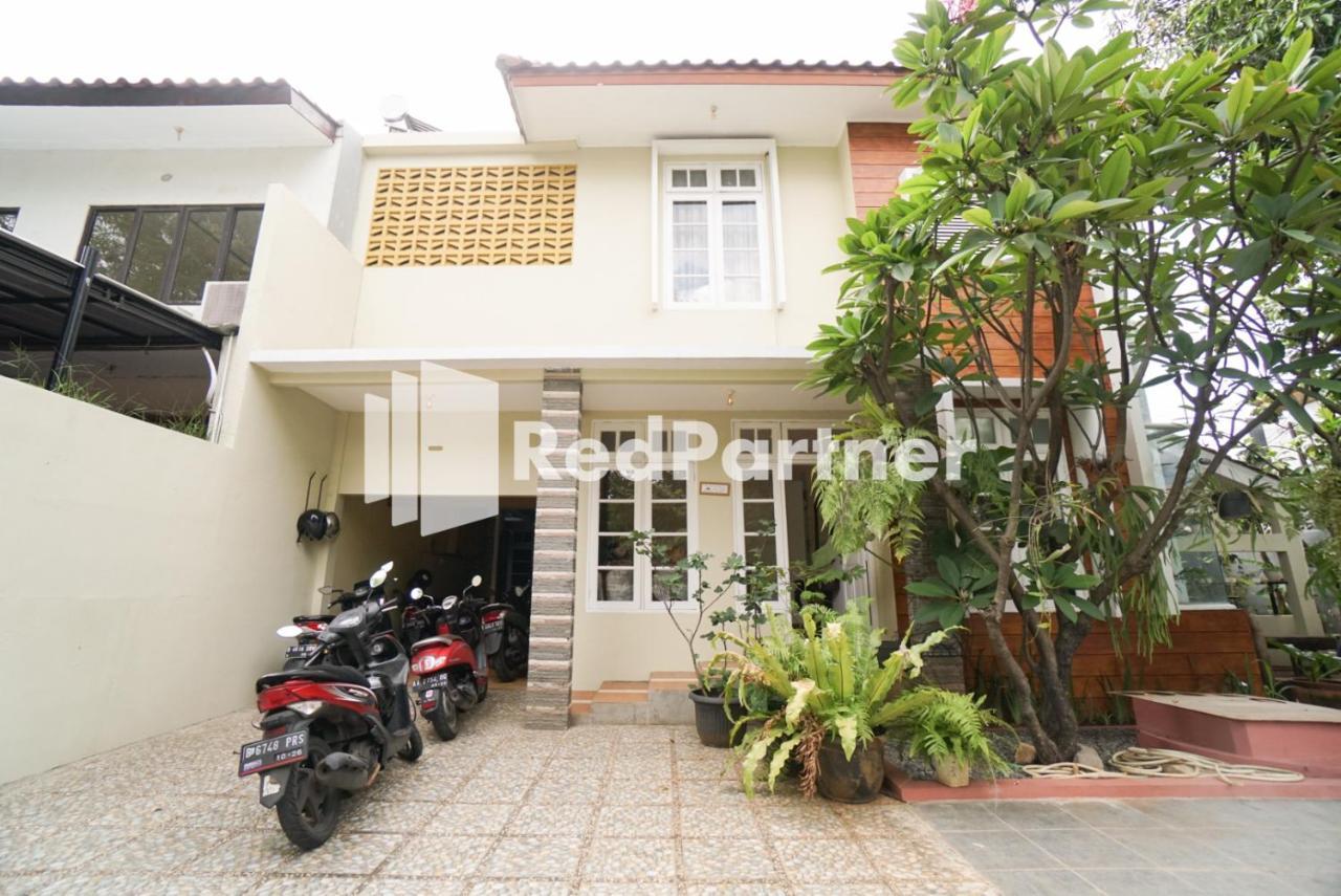 Hotel Fazza Syariah Mitra Reddoorz