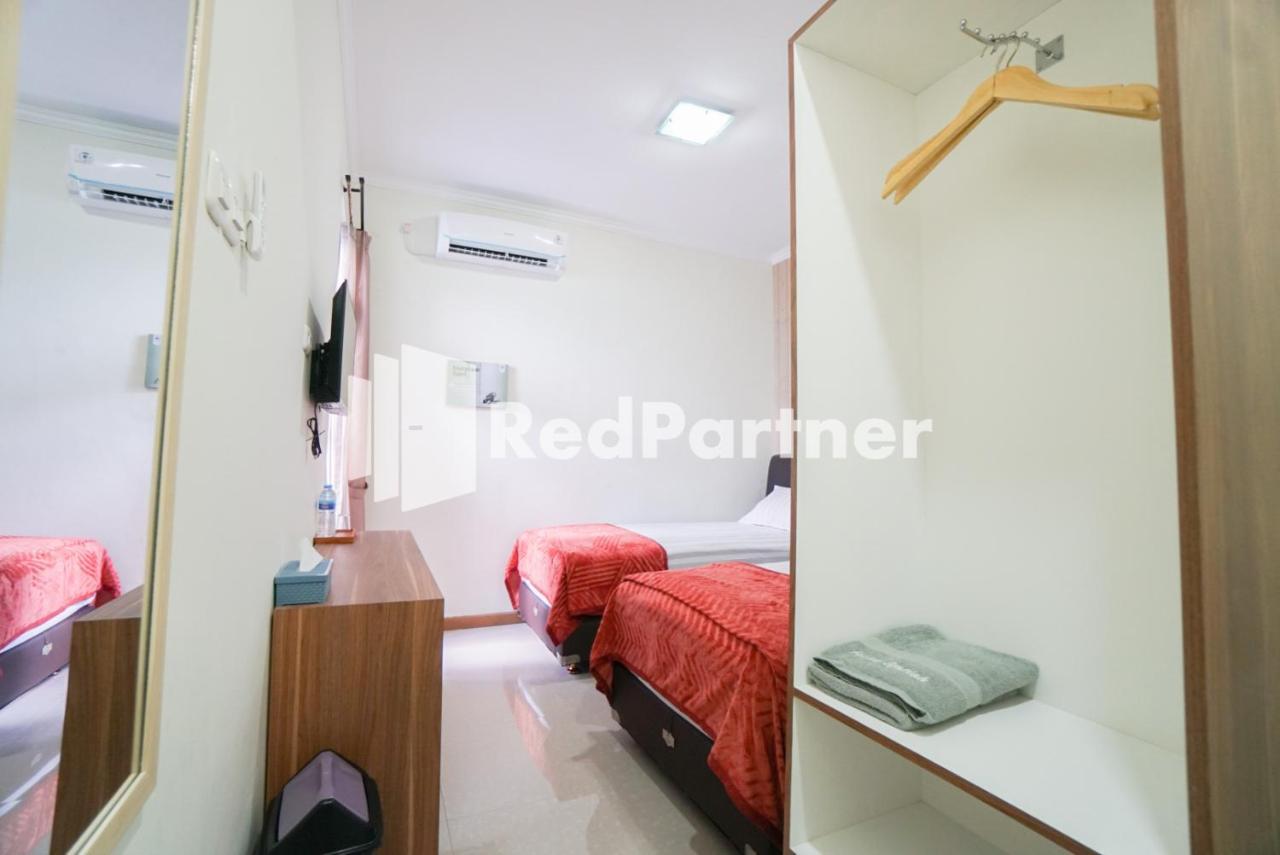 Hotel Fazza Syariah Mitra Reddoorz Jakarta